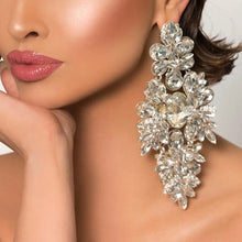 Load image into Gallery viewer, Oversize Rhinestone Earrings