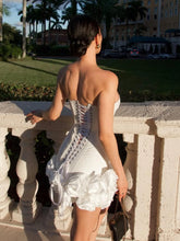 Load image into Gallery viewer, Strapless Evening Dress